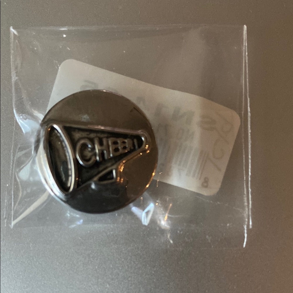 Ginger Snaps “CHEER” Charm.